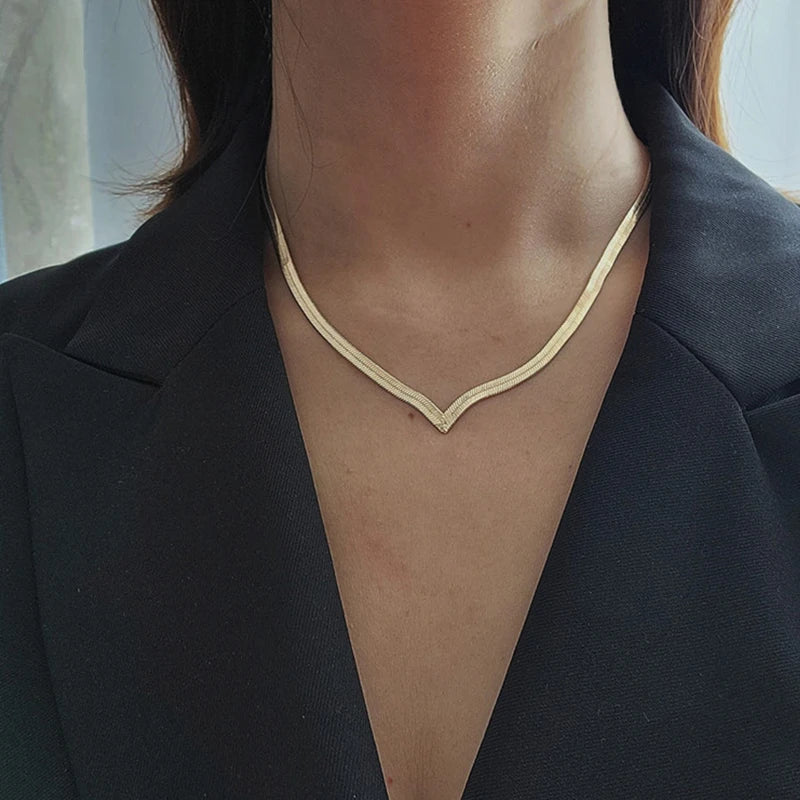 V-shaped Necklace